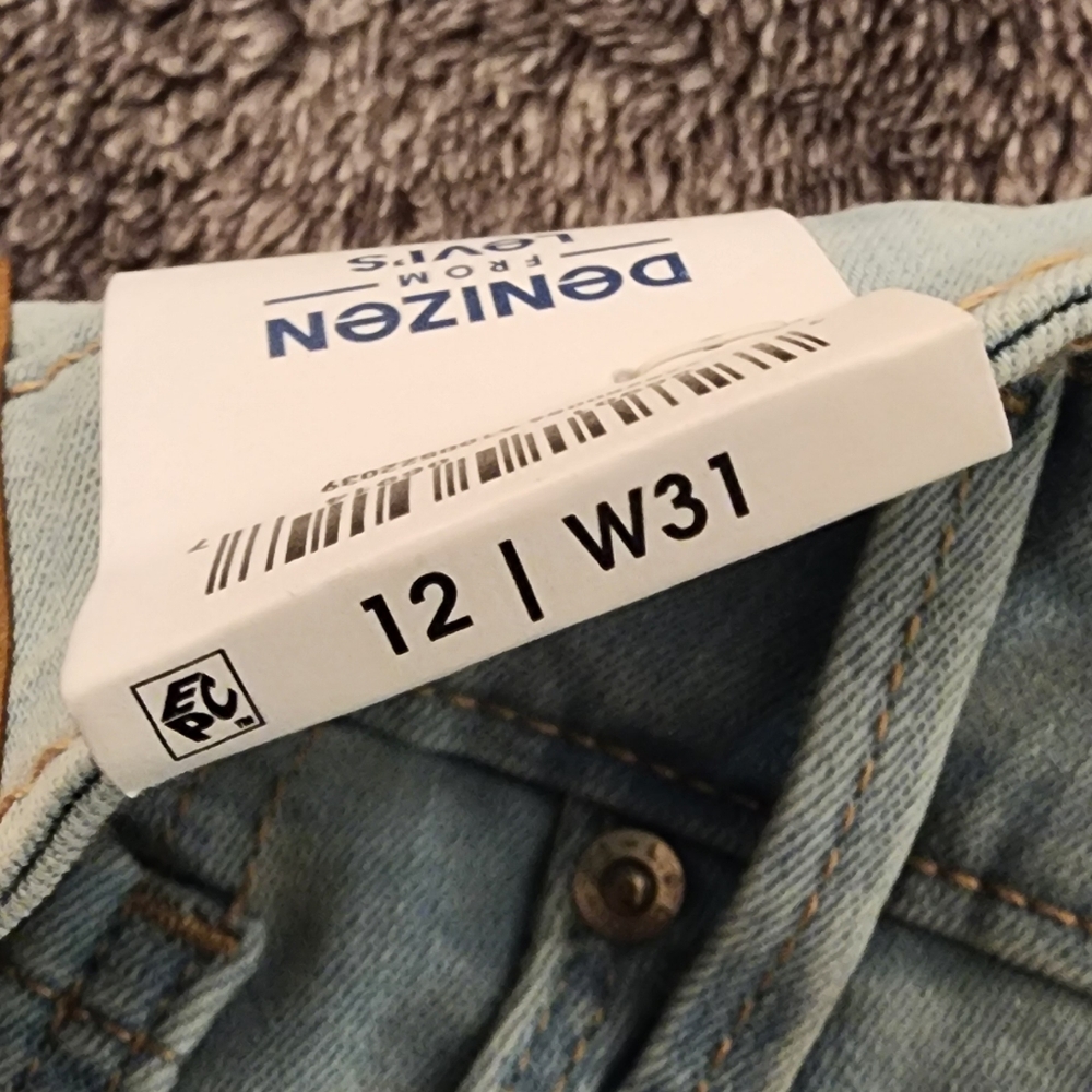 NWT Acid Washed Shorts - Picture 4 of 5